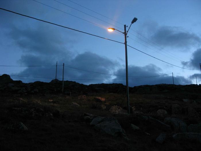 Robyn - Street light